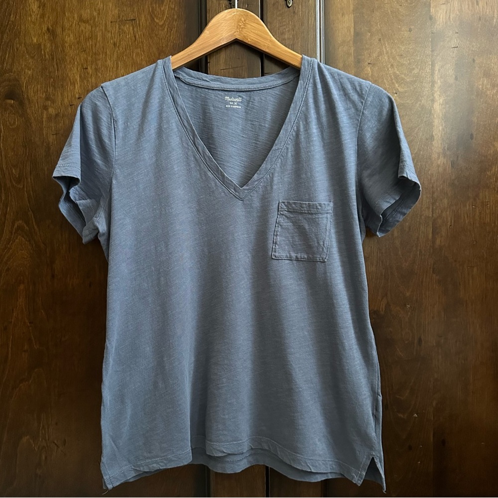 Madewell Whisper Cotton V-Neck Pocket Tee